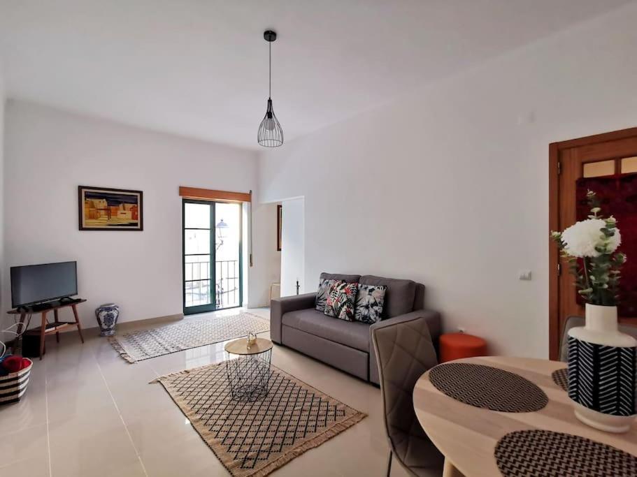 שטובל Downtown Apartment מראה חיצוני תמונה