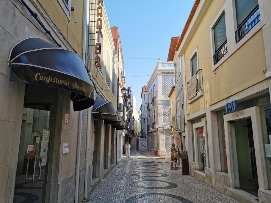 שטובל Downtown Apartment מראה חיצוני תמונה