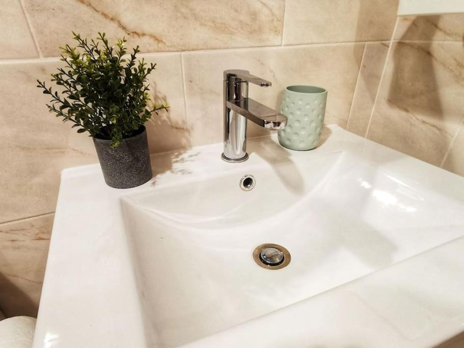 שטובל Downtown Apartment מראה חיצוני תמונה