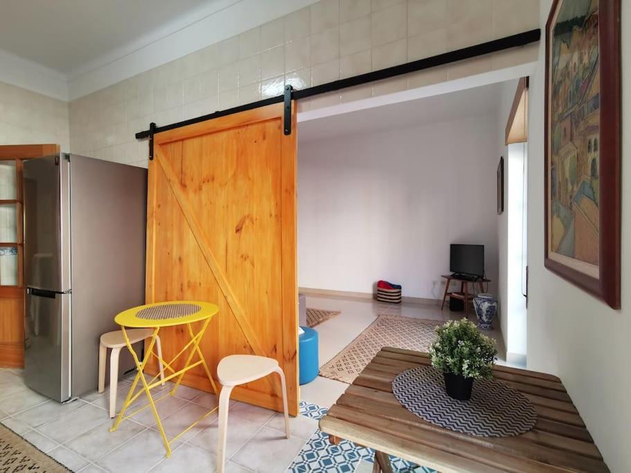 שטובל Downtown Apartment מראה חיצוני תמונה